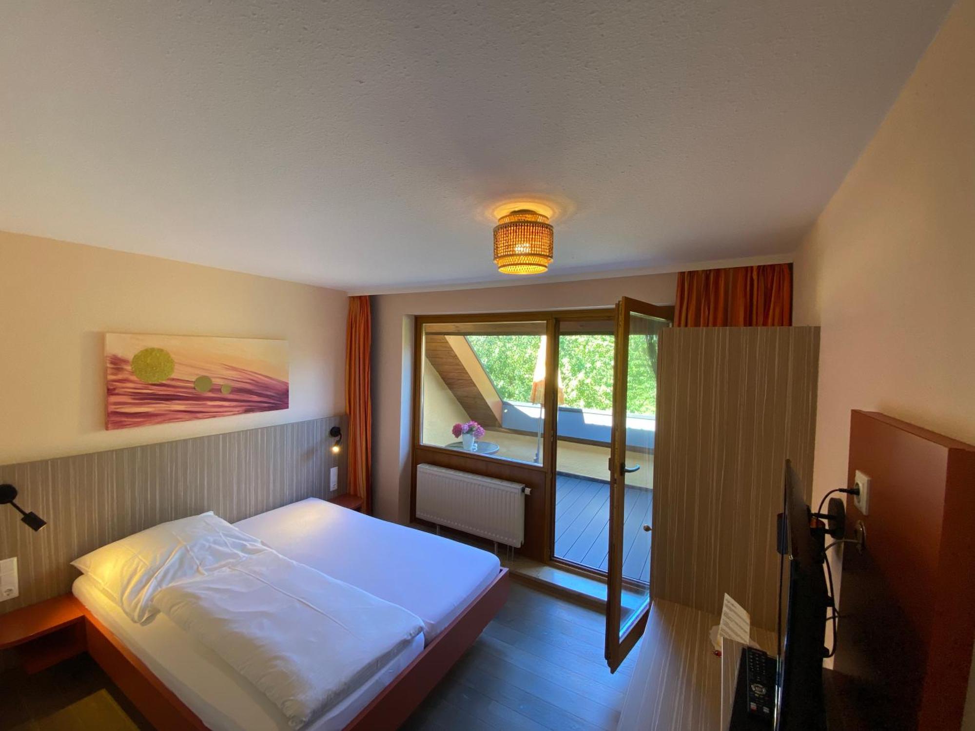 Wohlfühlhotel Sonnengarten Uberlingen Exterior foto